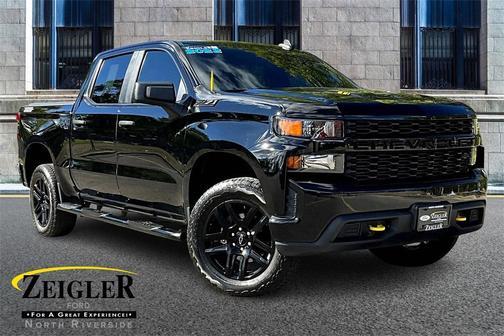 2022 Chevrolet Silverado 1500 Custom Trail Boss