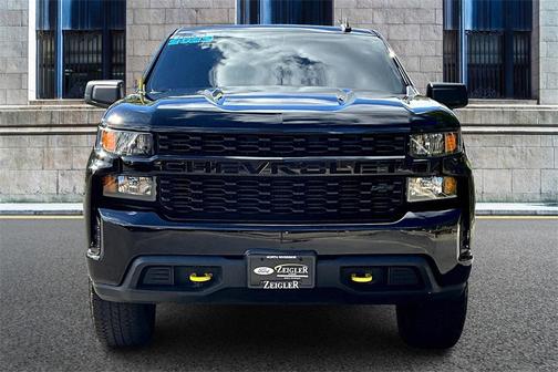 2022 Chevrolet Silverado 1500 Custom Trail Boss