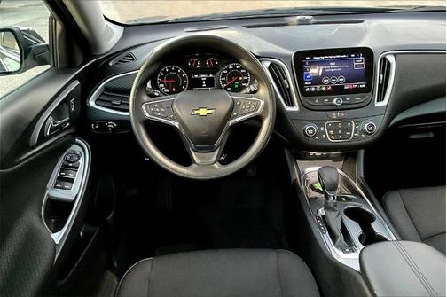 2024 Chevrolet Malibu LT W/1LT