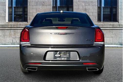 2023 Chrysler 300 S
