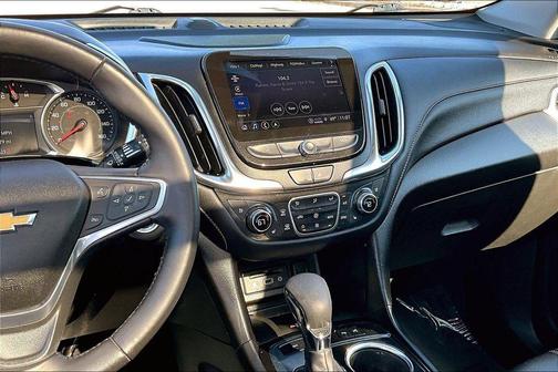 2022 Chevrolet Equinox Premier w/1LZ