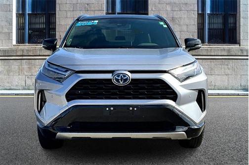 2024 Toyota RAV4 XSE