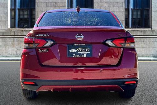 2024 Nissan Versa 1.6 S