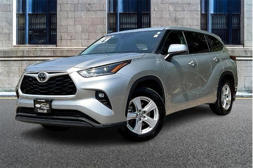 2021 Toyota Highlander LE