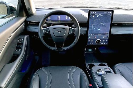 2023 Ford Mustang Mach-E PREMIUM