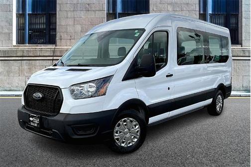 2022 Ford Transit-350 