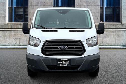 2016 Ford Transit-250 130 WB LOW ROOF CARGO