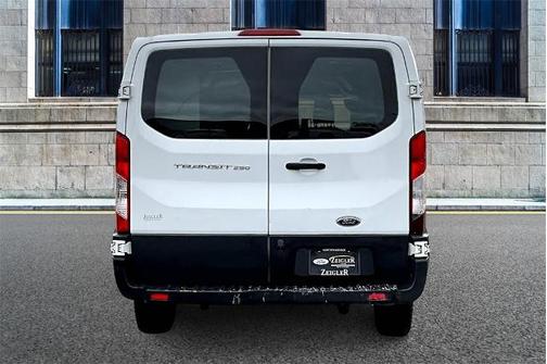 2016 Ford Transit-250 130 WB LOW ROOF CARGO