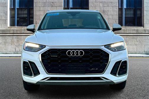 2022 Audi Q5 45 S line Premium Plus