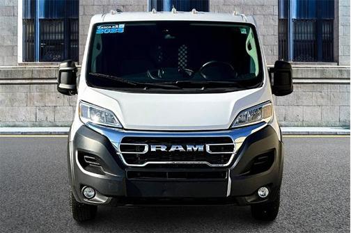 2023 RAM ProMaster 2500 136 WB LOW ROOF CARGO