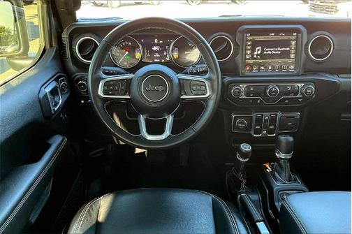 2022 Jeep Wrangler SAHARA