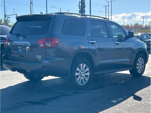 2013 Toyota Sequoia Platinum