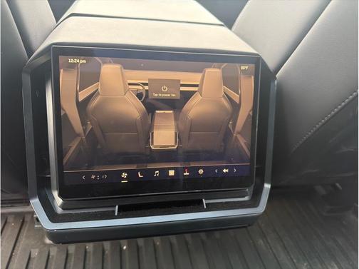 2025 Tesla Cybertruck Cyberbeast