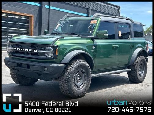 Eruption Green Metallic 2024 Ford Bronco Outer Banks