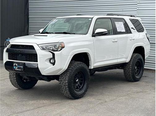 2022 Toyota 4Runner TRD Off Road Premium