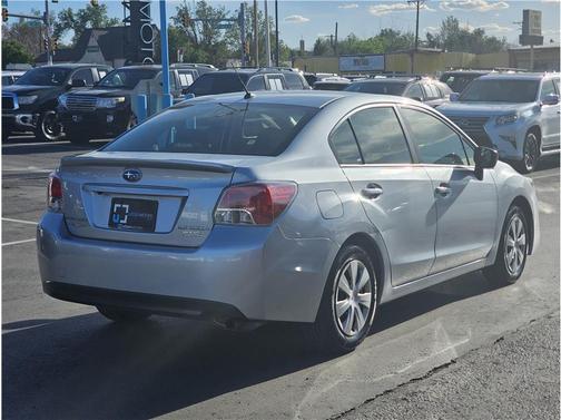 Ice Silver Metallic 2016 Subaru Impreza 2.0i