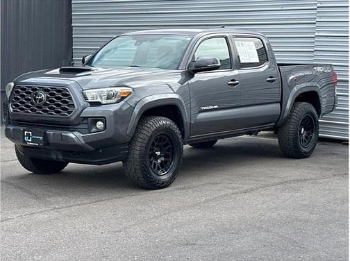 2018 Toyota Tacoma TRD Sport