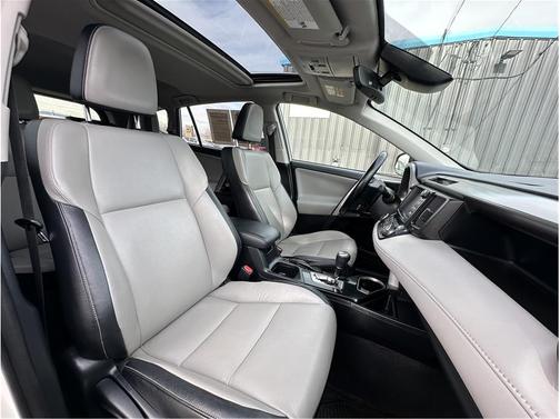 2016 Toyota RAV4 Hybrid Limited