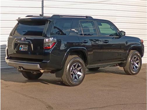 2023 Toyota 4Runner TRD Off Road