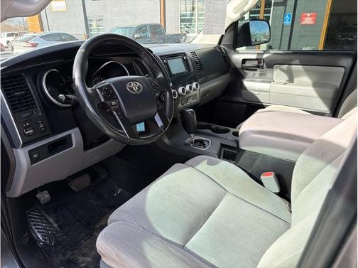 2018 Toyota Sequoia SR5