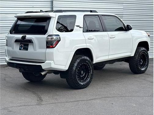 2021 Toyota 4Runner TRD Off Road