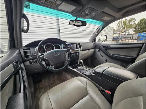 2004 Toyota 4Runner Sport V8