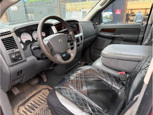 2009 Dodge Ram 2500 Laramie Mega Cab