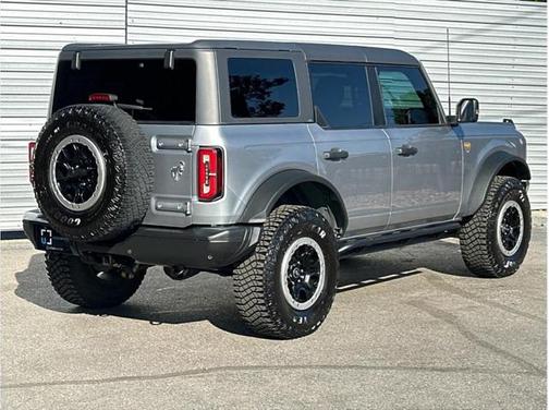 2021 Ford Bronco Badlands