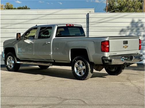 2017 Chevrolet Silverado 2500 LT