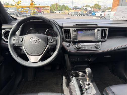 2016 Toyota RAV4 SE