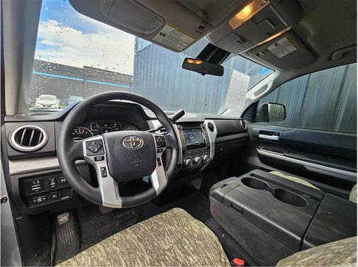 2018 Toyota Tundra SR5
