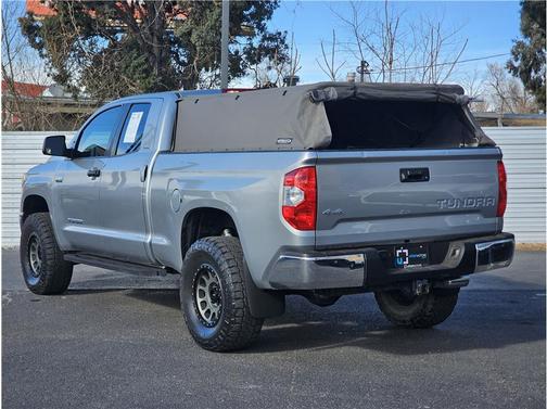 2018 Toyota Tundra SR5