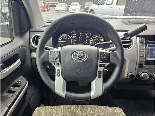 2018 Toyota Tundra SR5