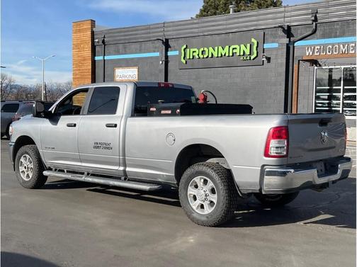 2023 RAM 2500 Big Horn Crew Cab 4x4 8' Box