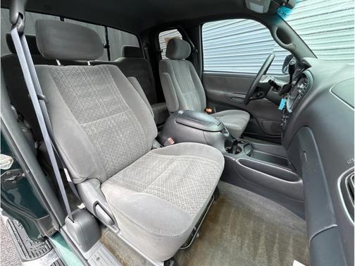 2003 Toyota Tundra Base
