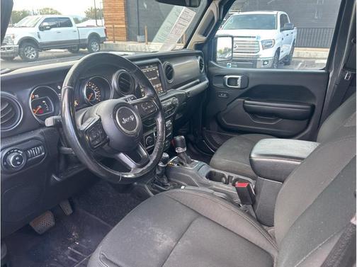 2021 Jeep Gladiator Willys 4x4