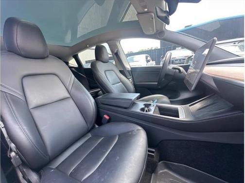 2022 Tesla Model Y Performance Dual Motor All-Wheel Drive