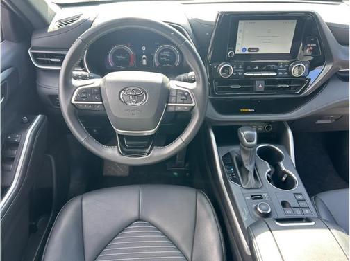 Blueprint 2025 Toyota Highlander XSE