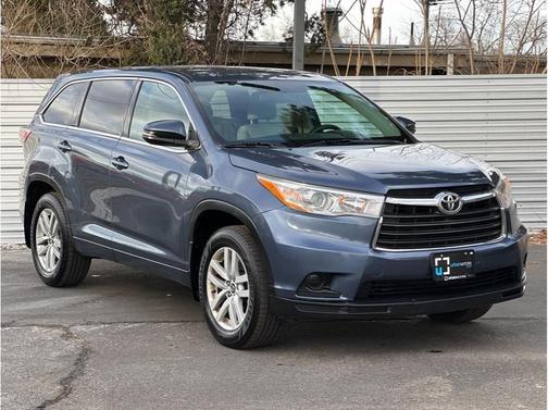 2016 Toyota Highlander LE
