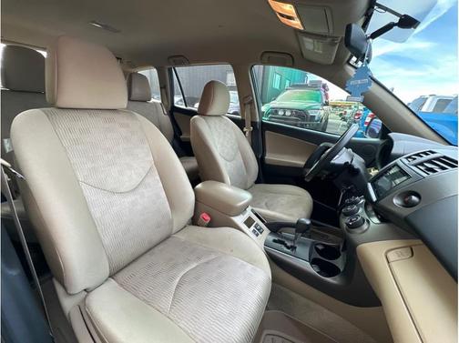 2011 Toyota RAV4 Sport