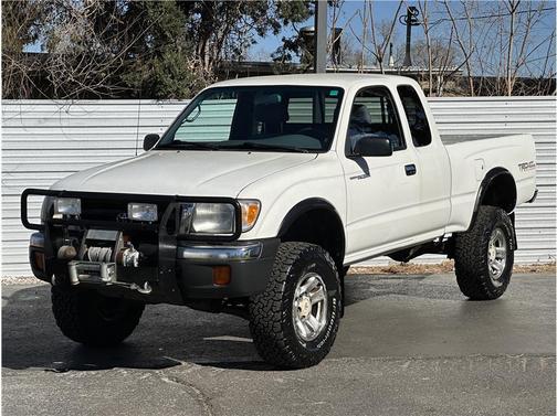 1999 Toyota Tacoma Base