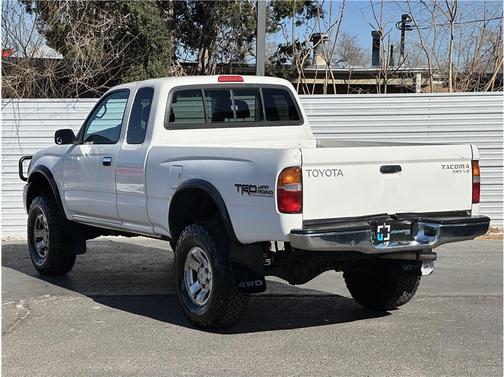 1999 Toyota Tacoma Base