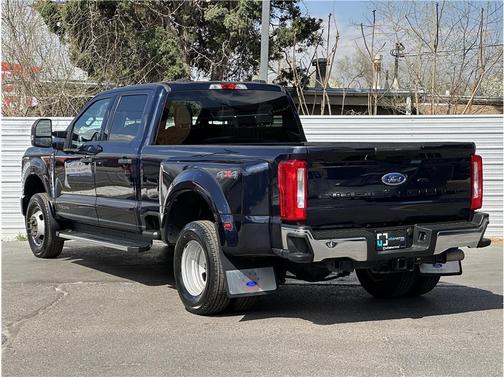 Antimatter Blue Metallic 2023 Ford F-350 XLT