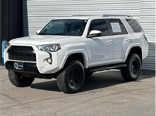 2014 Toyota 4Runner SR5