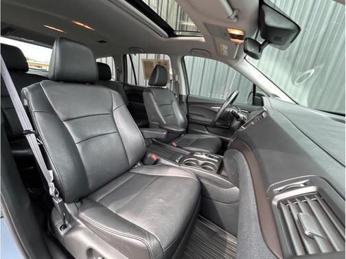 2022 Honda Pilot AWD Special Edition