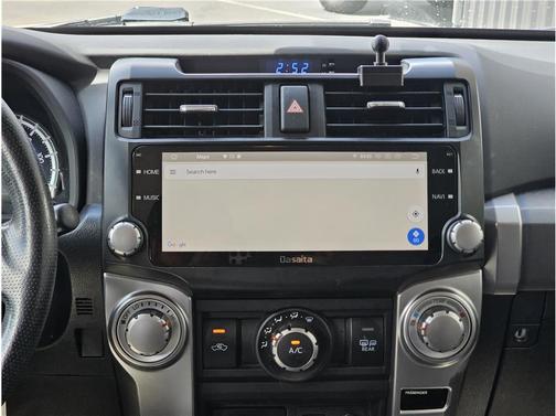 Super White 2018 Toyota 4Runner SR5