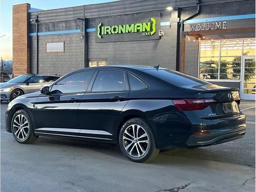 2023 Volkswagen Jetta 1.5T Sport