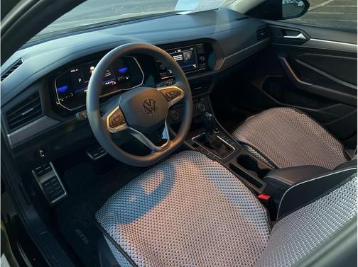 2023 Volkswagen Jetta 1.5T Sport