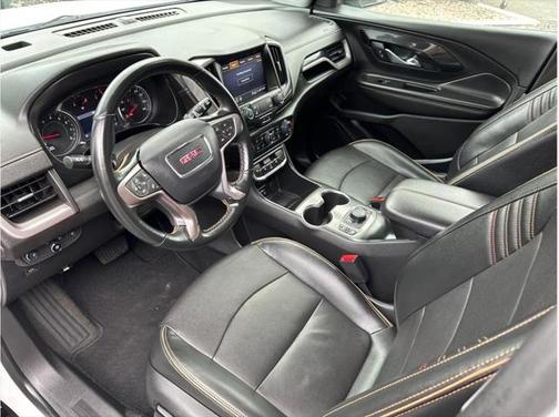 2023 GMC Terrain AWD AT4