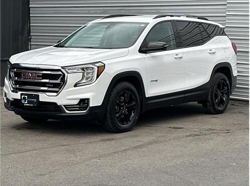 2023 GMC Terrain AWD AT4
